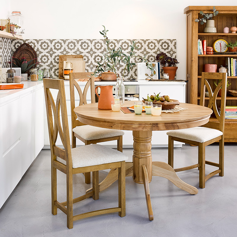 Rustic dining room furniture