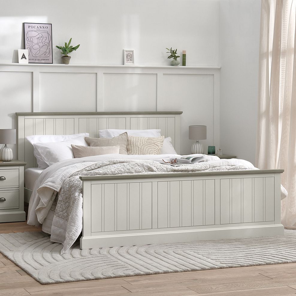 Brompton Painted Acacia and Ash Top Super King-size Bed - Solid Hardwood 1