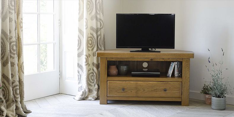 Oak TV Units