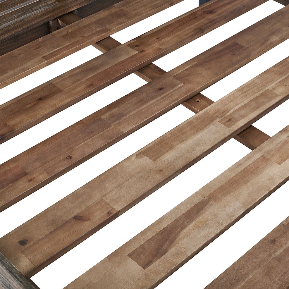 Detroit  Solid Hardwood and Metal King-Size Bed 6