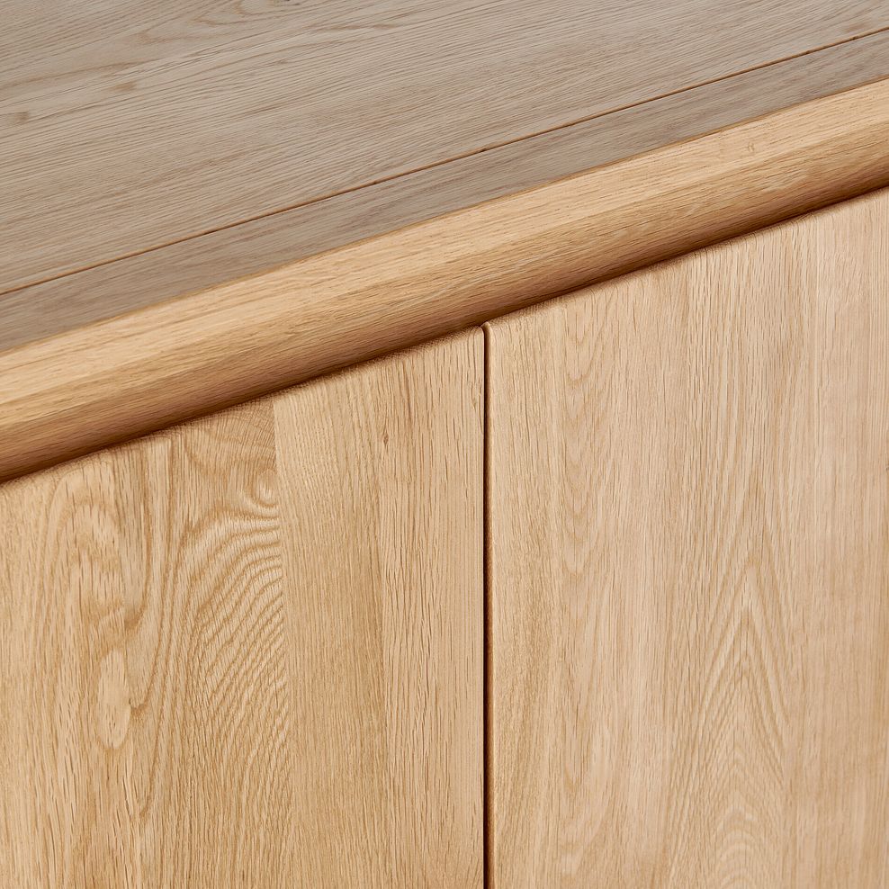 Durham Natural Oak Small Sideboard 11