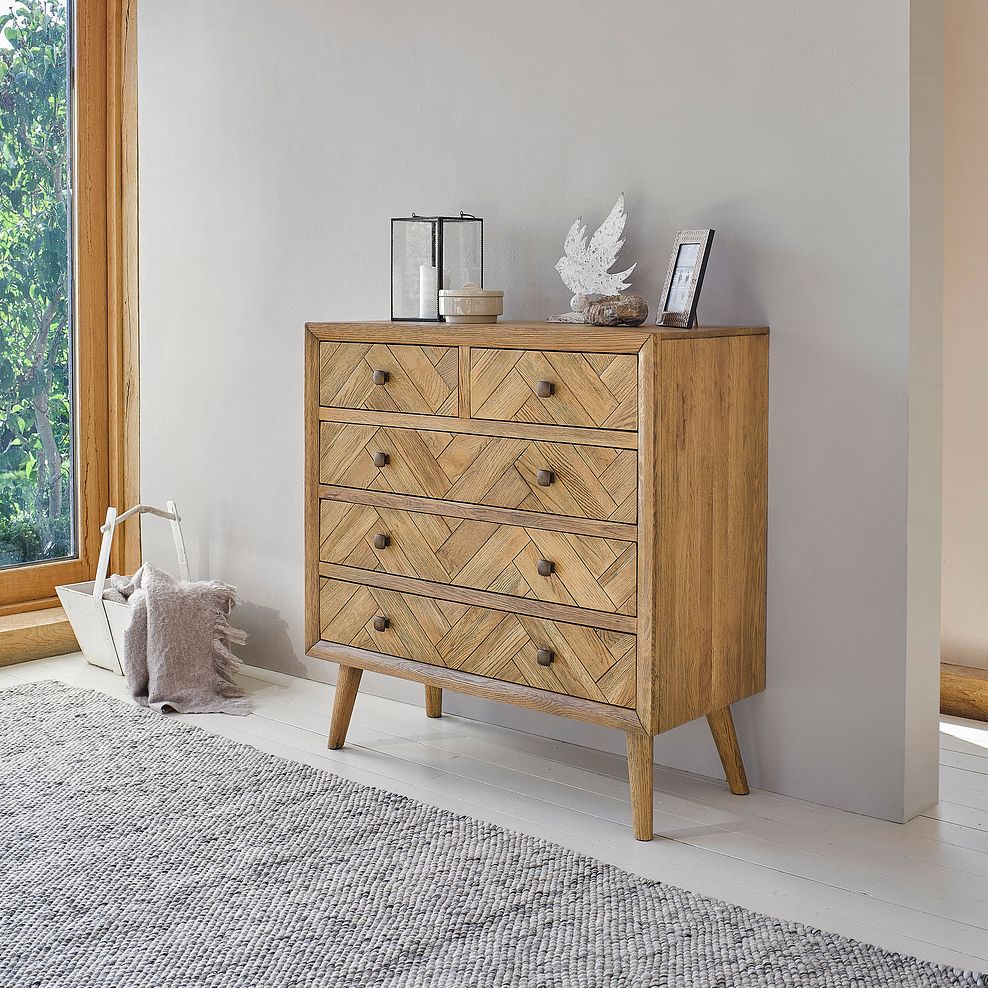 Parquet Brushed and Glazed Oak 2+3 Chest of Drawers 1